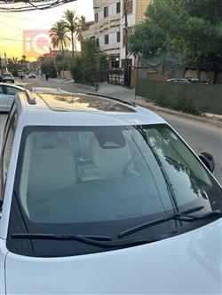 جیپ گراند شیرۆکی